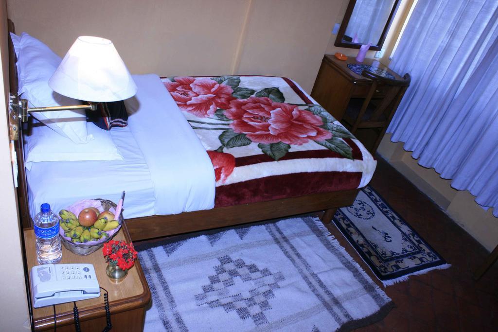 Heritage Home Hotel And Guest House Katmandú Habitación foto